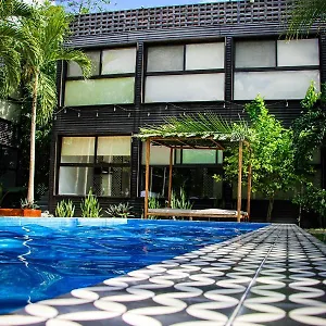 Hotel Urban